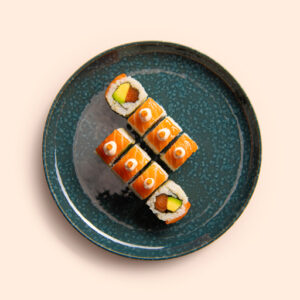 121.SPICY SALMÓN